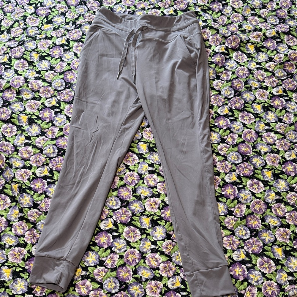 Women’s  Gray Jogger Pants